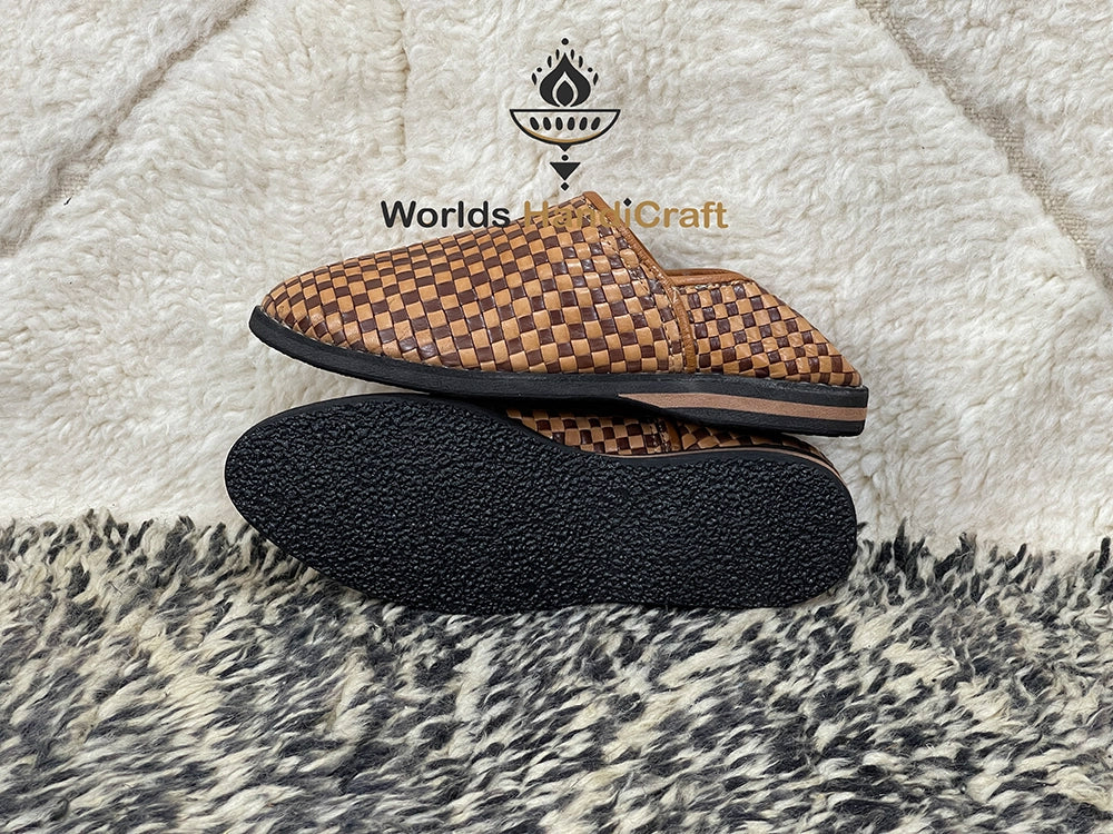 Amazing Moroccan Leather Slippers (Unique Desinge)