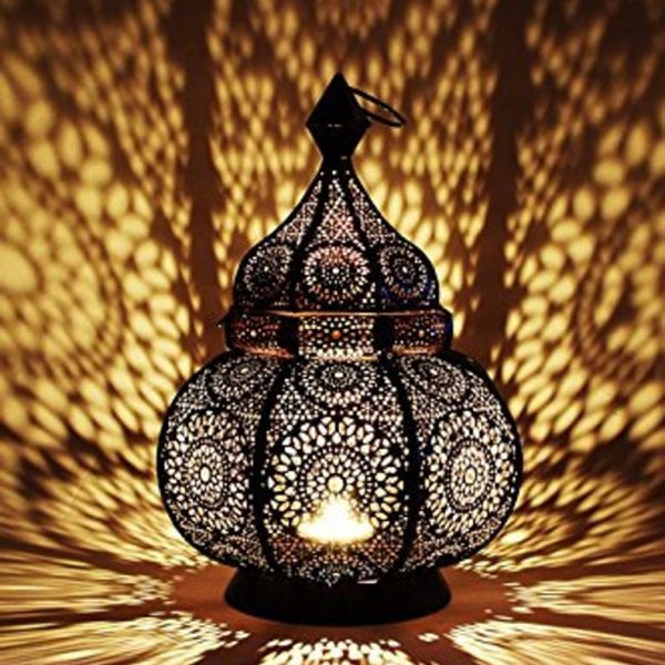 Moroccan Lantern Design | Vintage Decor lamp, Spectacular Play of Light | Table lamp+Garden Lantern | Home decor | Golden Light Lamp