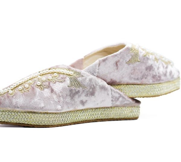 Moroccan wedding slippers for bridesmaids, woman suede Morocco slippers, Velvet luxurious Babouche, Embroidery leather slippers