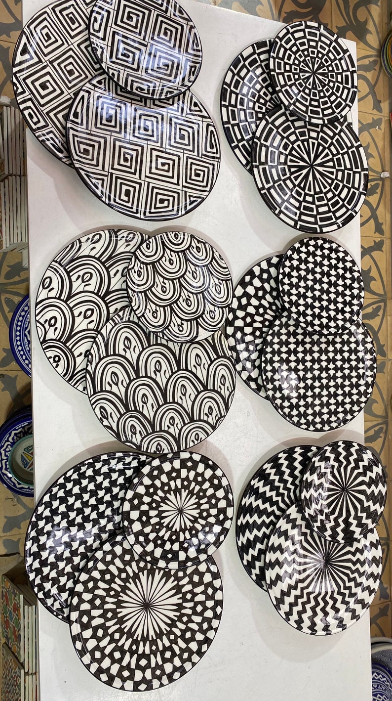 white black and white Fes ceramic table service