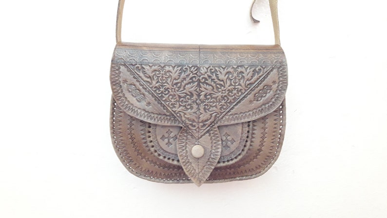 Women's Moroccan leather shoulder bag