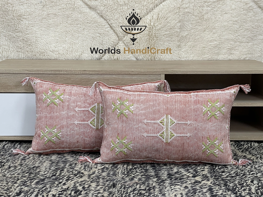 Vert Moroccan pillows silk 35x53